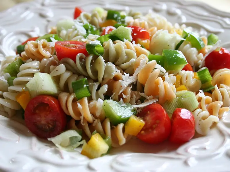 Salade de pâtes estivale